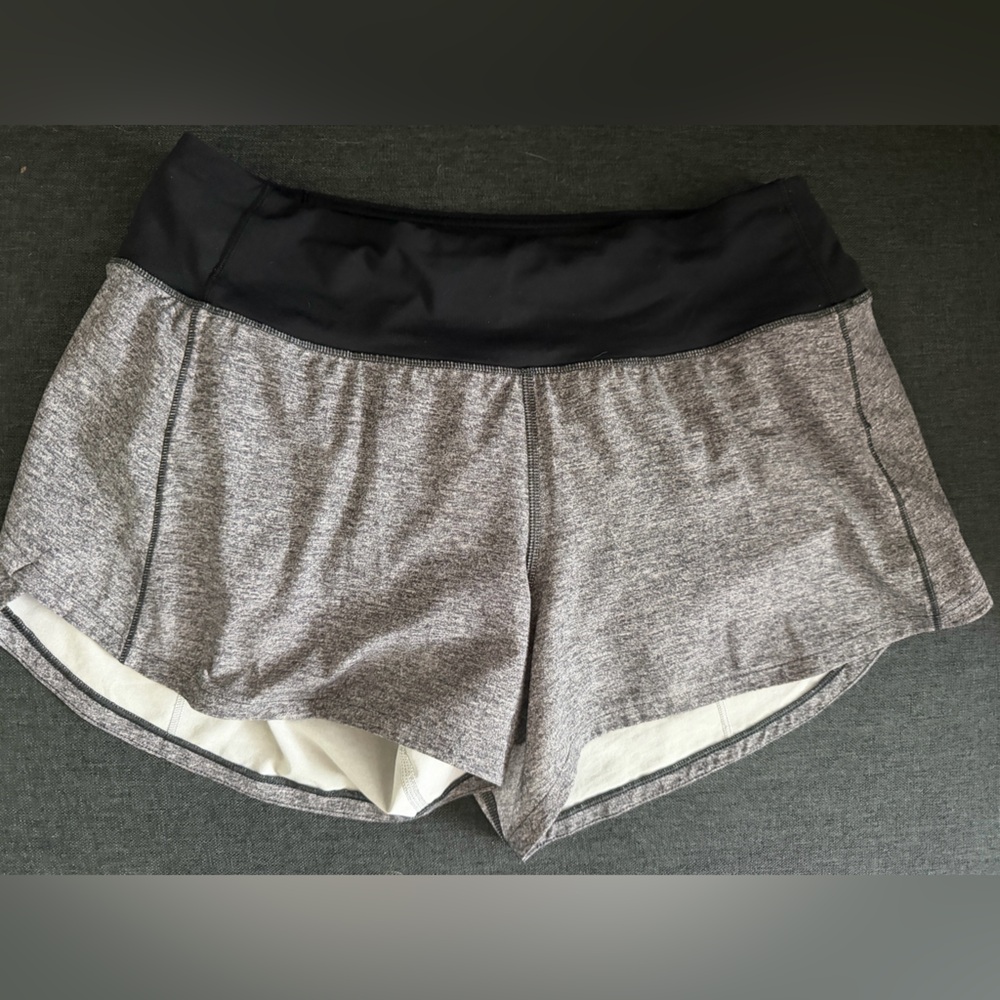 lululemon Speed Up High-Rise Shorts Gray - size 6